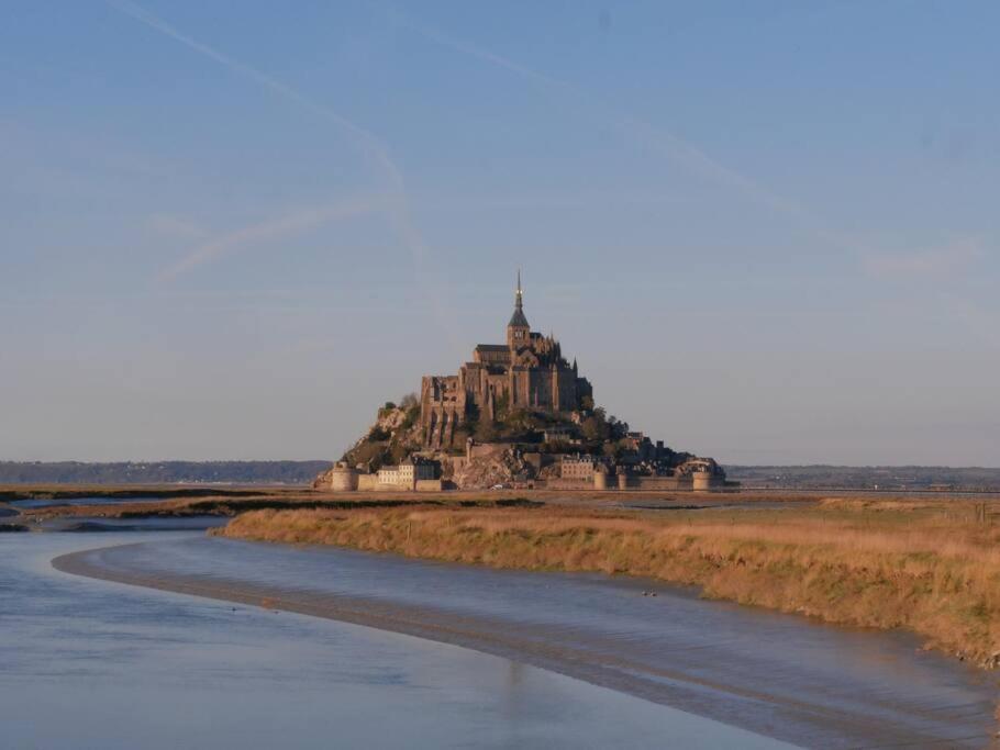 Gite Le Scoubidou, Bord De Mer Saint-Jean-le-Thomas Exterior foto